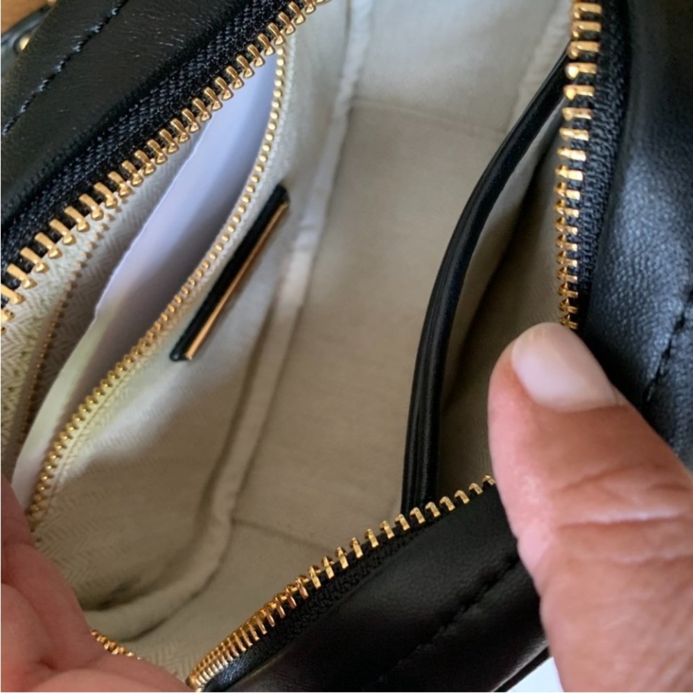 Tory Burch Kira Chevron camera bag - Picture 10 of 13